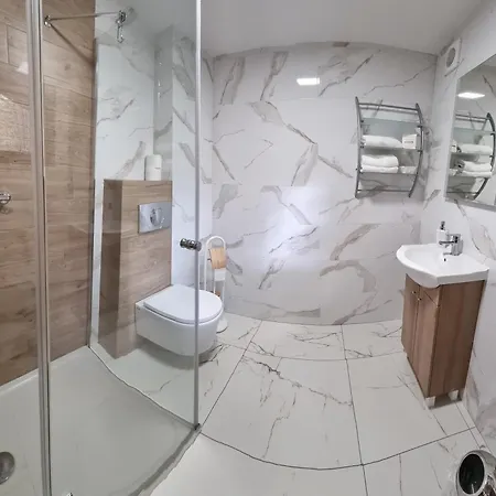 Feriested Gosciniec Groblice *