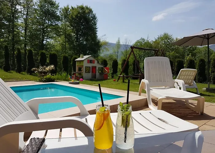 Gosciniec Groblice אוסטראון