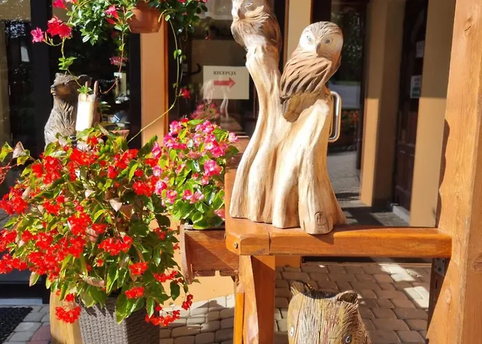 Gosciniec Groblice אוסטראון