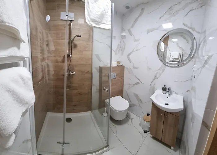 Gosciniec Groblice Resort *